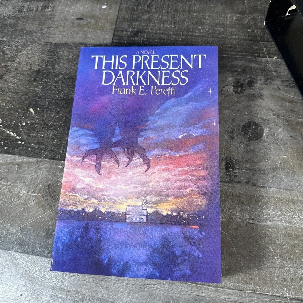 This Present Darkness & Piercing the Darkness Peretti 1991 Crossway Slipcase